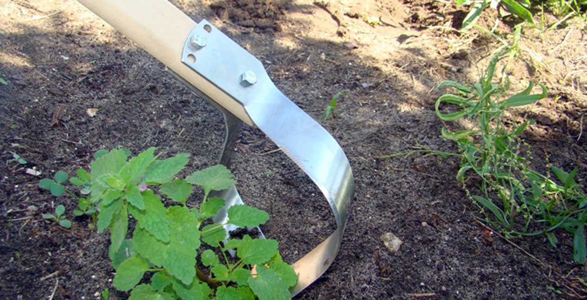 Ploskorez swift garden and polytunnel tool.